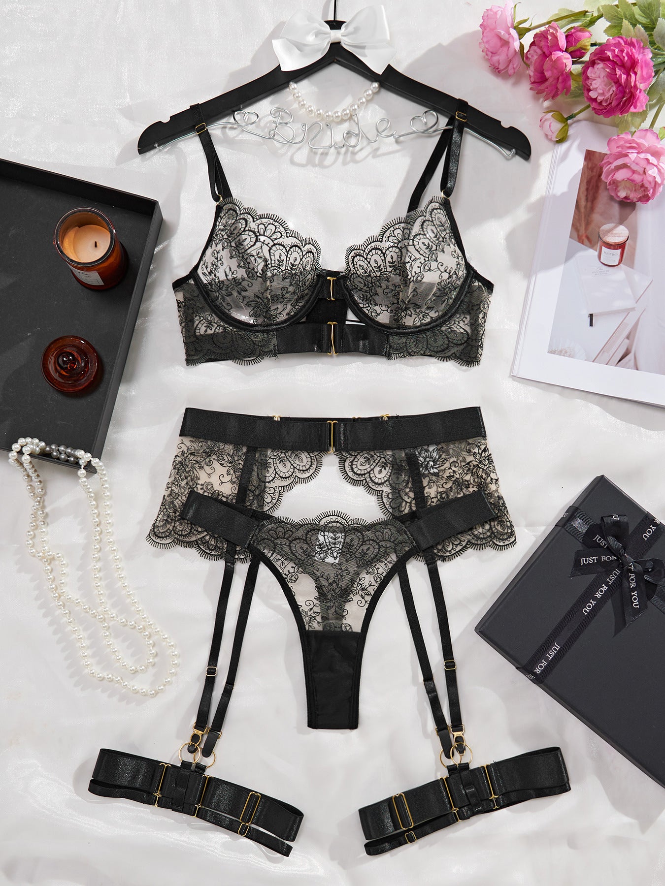 AMBIZIOSA Lingerie