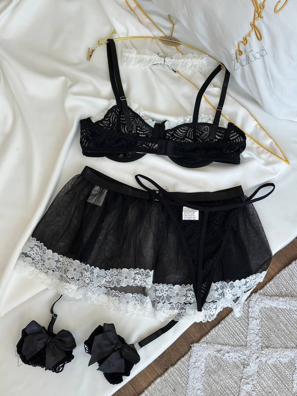 Servizio Privato - Lingerie Costume
